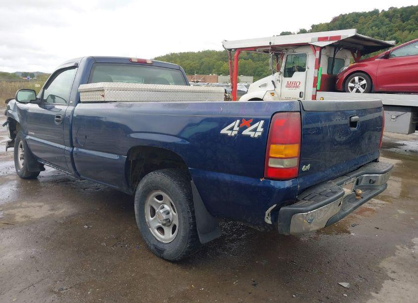 Photo 3 of 2002 Chevrolet Silverado 1500 (VIN 1GCEK14W82Z193629)