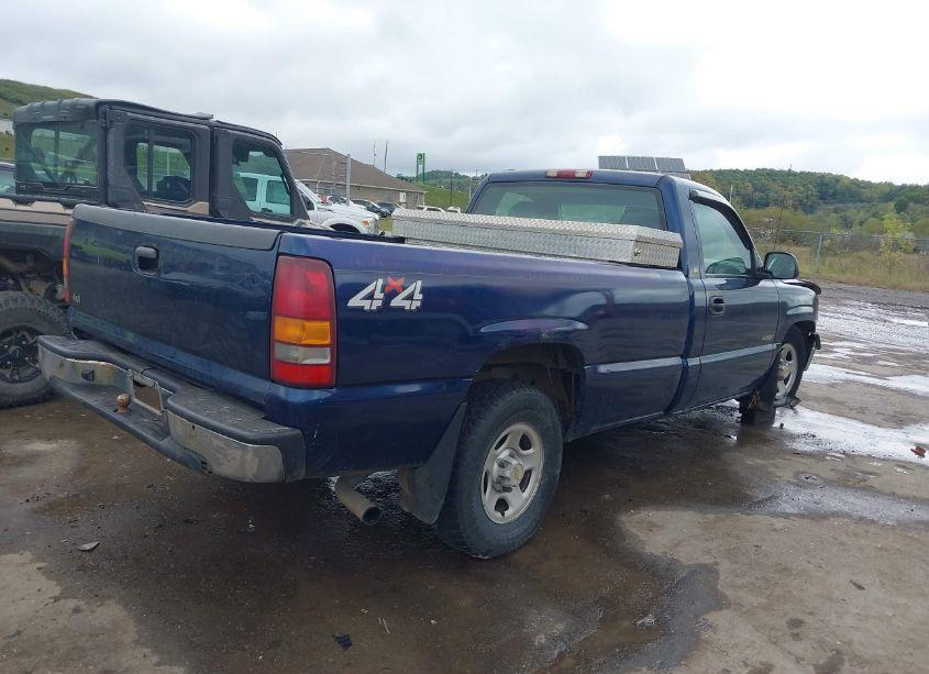 Photo 4 of 2002 Chevrolet Silverado 1500 (VIN 1GCEK14W82Z193629)