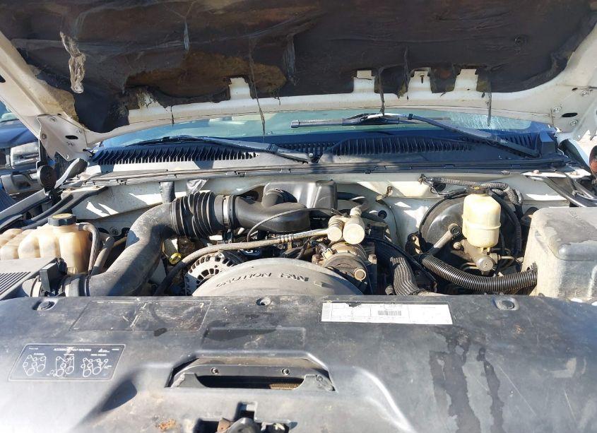 Photo 10 of 1999 Chevrolet Silverado 1500 (VIN 1GCEK14WXXZ125100)