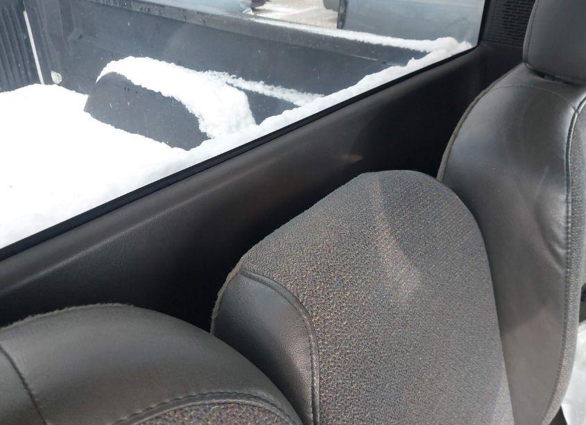 Photo 8 of 2004 Chevrolet Silverado 1500 WORK TRUCK (VIN 1GCEK14X04Z147630)