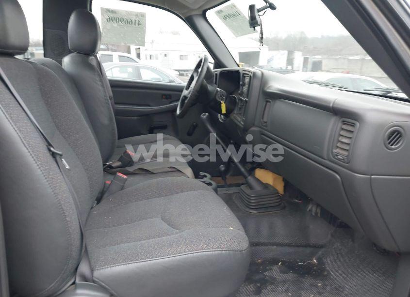 Photo 5 of 2005 Chevrolet Silverado 1500 WORK TRUCK (VIN 1GCEK14X35Z147042)