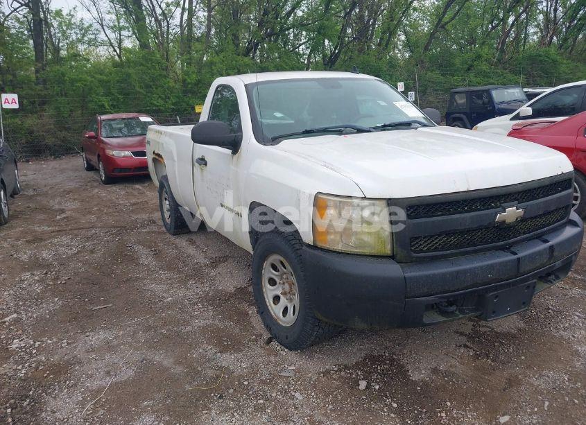 2007 Chevrolet Silverado 1500 WORK TRUCK (VIN 1GCEK14X67Z634626) main photo
