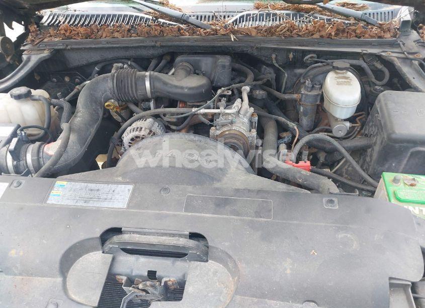 Photo 10 of 2003 Chevrolet Silverado 1500 (VIN 1GCEK14XX3Z221134)