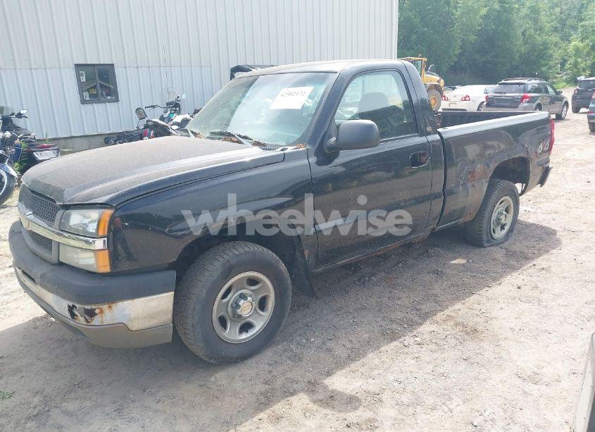 Photo 2 of 2003 Chevrolet Silverado 1500 (VIN 1GCEK14XX3Z221134)