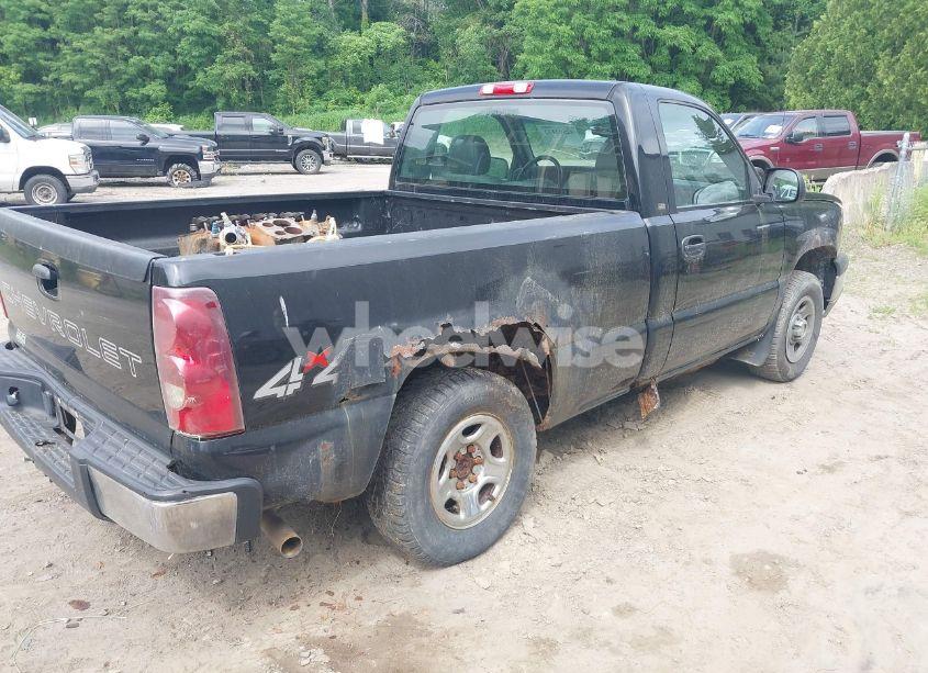 Photo 4 of 2003 Chevrolet Silverado 1500 (VIN 1GCEK14XX3Z221134)