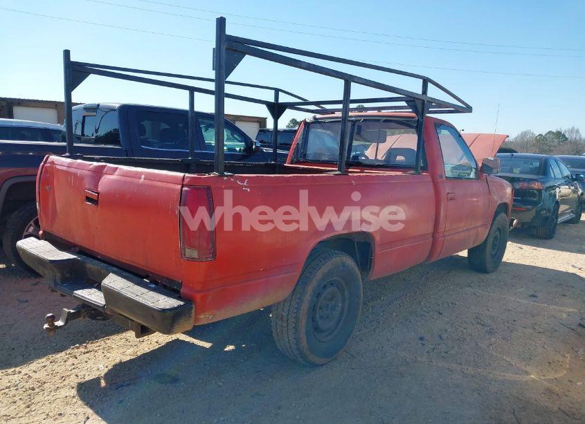 Photo 4 of 1992 Chevrolet Gmt-400 K1500 (VIN 1GCEK14Z2NE199173)