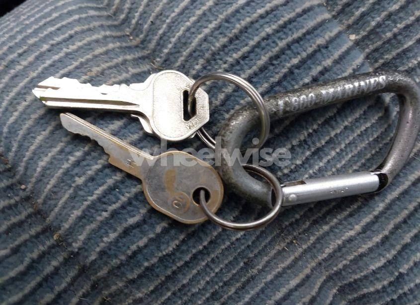 Photo 11 of 1994 Chevrolet Gmt-400 K1500 (VIN 1GCEK14Z6RZ123065)