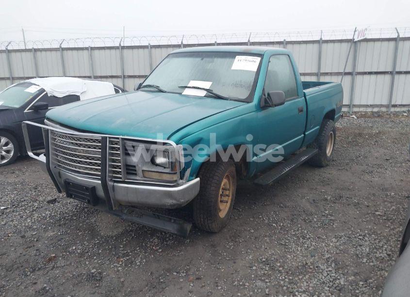 Photo 2 of 1995 Chevrolet Gmt-400 K1500 (VIN 1GCEK14Z9SZ141016)
