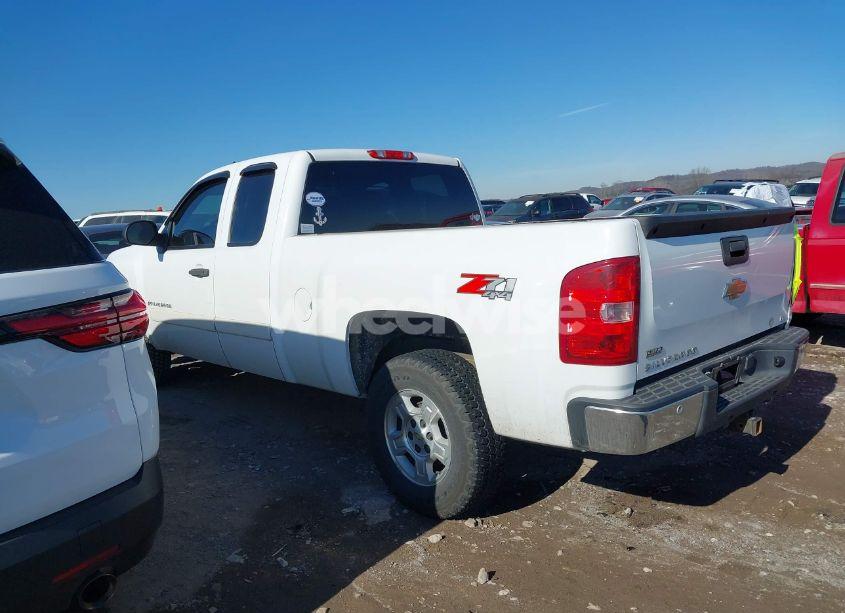 Photo 14 of 2007 Chevrolet Silverado 1500 LT1 (VIN 1GCEK19007Z571695)