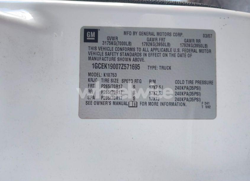 Photo 9 of 2007 Chevrolet Silverado 1500 LT1 (VIN 1GCEK19007Z571695)