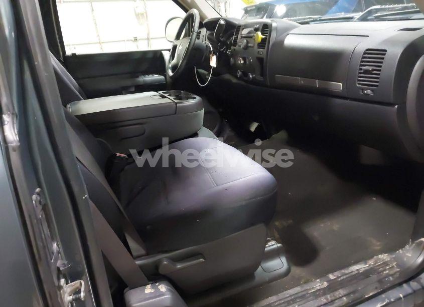 Photo 5 of 2007 Chevrolet Silverado 1500 LT1 (VIN 1GCEK19007Z636903)