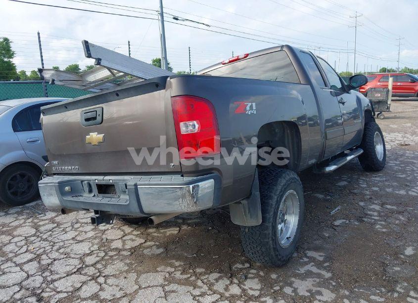 Photo 4 of 2008 Chevrolet Silverado 1500 LTZ (VIN 1GCEK19008Z107923)