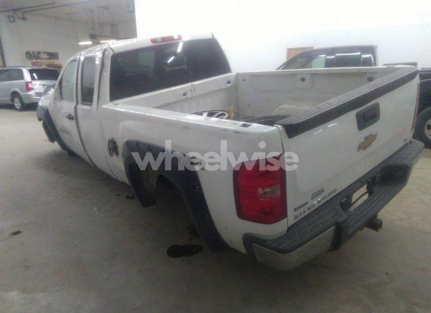 Photo 3 of 2007 Chevrolet Silverado 1500 WORK TRUCK (VIN 1GCEK19027Z622968)