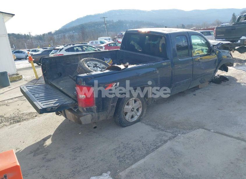 Photo 4 of 2007 Chevrolet Silverado 1500 LT1 (VIN 1GCEK19047E502256)