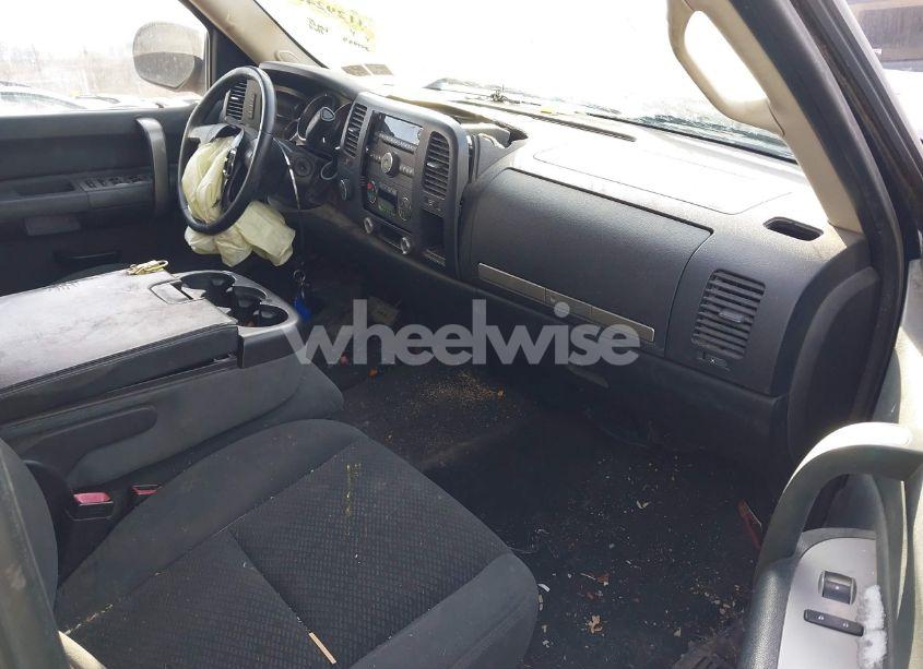 Photo 5 of 2007 Chevrolet Silverado 1500 LT1 (VIN 1GCEK19047E502256)