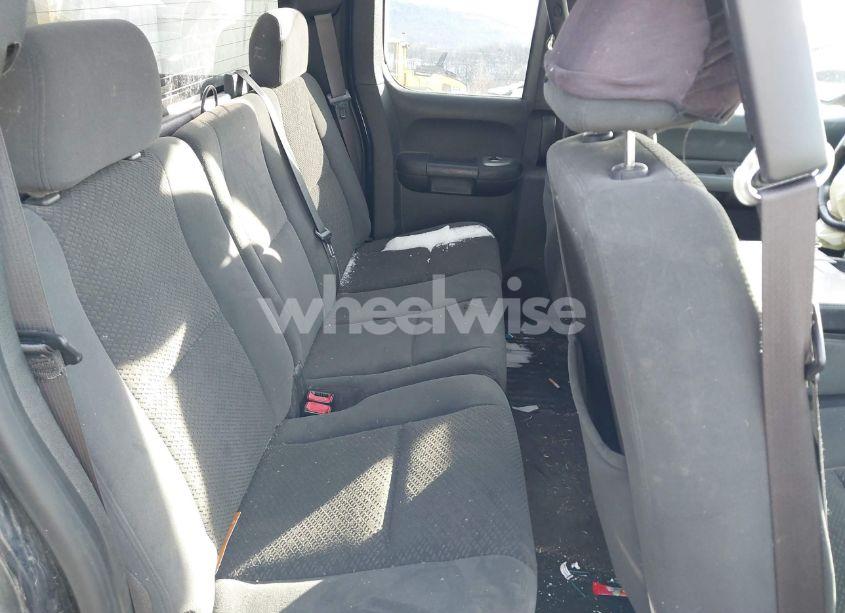 Photo 8 of 2007 Chevrolet Silverado 1500 LT1 (VIN 1GCEK19047E502256)