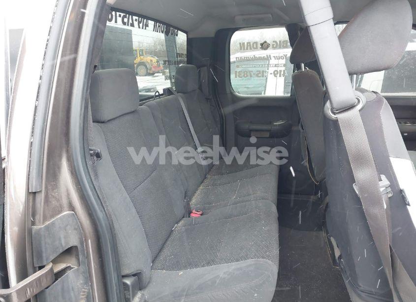 Photo 8 of 2007 Chevrolet Silverado 1500 LT1 (VIN 1GCEK19047Z648326)