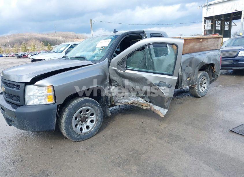Photo 2 of 2009 Chevrolet Silverado 1500 WORK TRUCK (VIN 1GCEK19049Z119929)