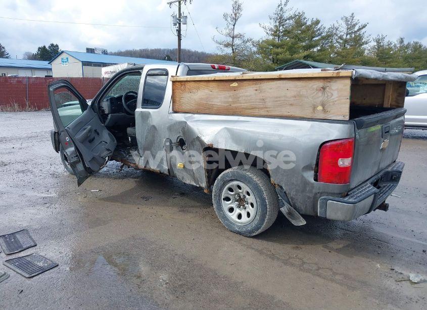 Photo 3 of 2009 Chevrolet Silverado 1500 WORK TRUCK (VIN 1GCEK19049Z119929)
