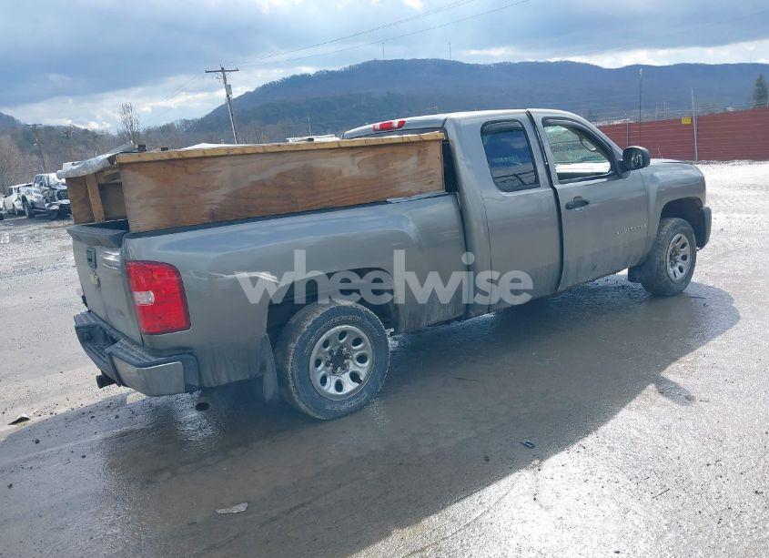 Photo 4 of 2009 Chevrolet Silverado 1500 WORK TRUCK (VIN 1GCEK19049Z119929)