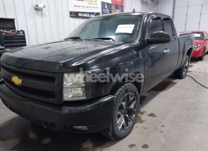 Photo 2 of 2008 Chevrolet Silverado 1500 LTZ (VIN 1GCEK19058Z132039)