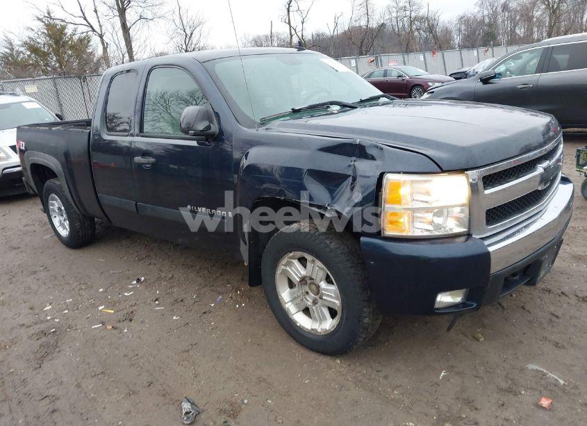 2007 Chevrolet Silverado 1500 LT1 (VIN 1GCEK19067Z521724) main photo