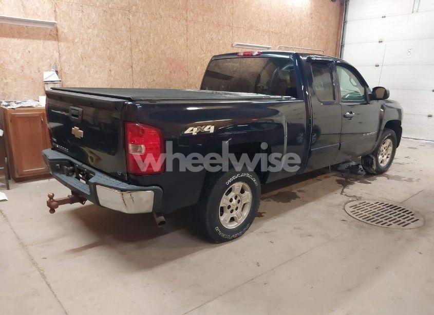 Photo 4 of 2008 Chevrolet Silverado 1500 LT1 (VIN 1GCEK19068E171651)