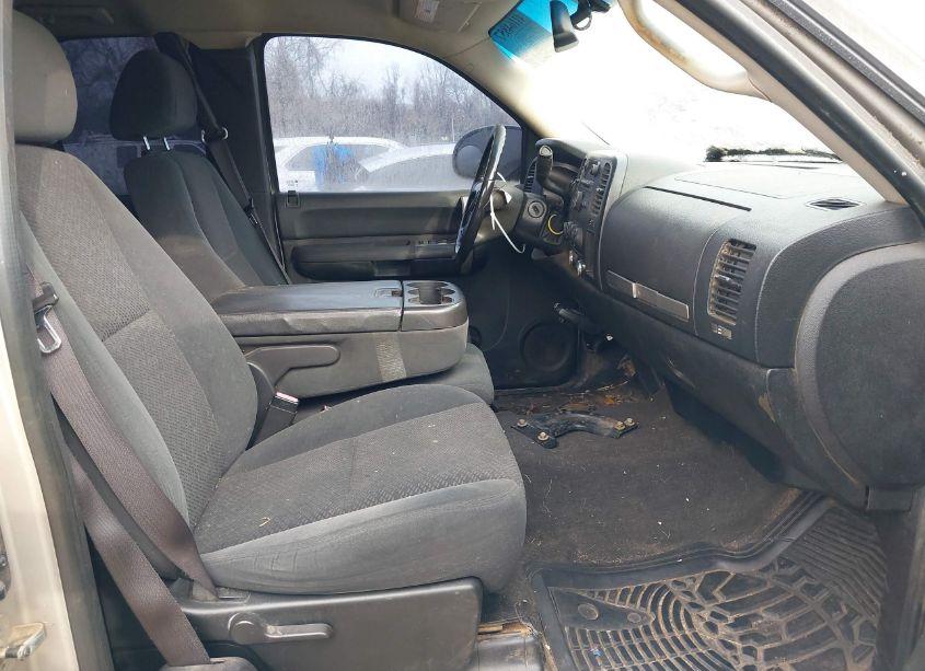 Photo 5 of 2007 Chevrolet Silverado 1500 LT1 (VIN 1GCEK19077E596892)