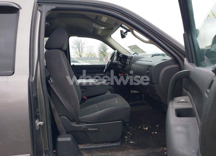 Photo 5 of 2007 Chevrolet Silverado 1500 LT1 (VIN 1GCEK19077Z500980)