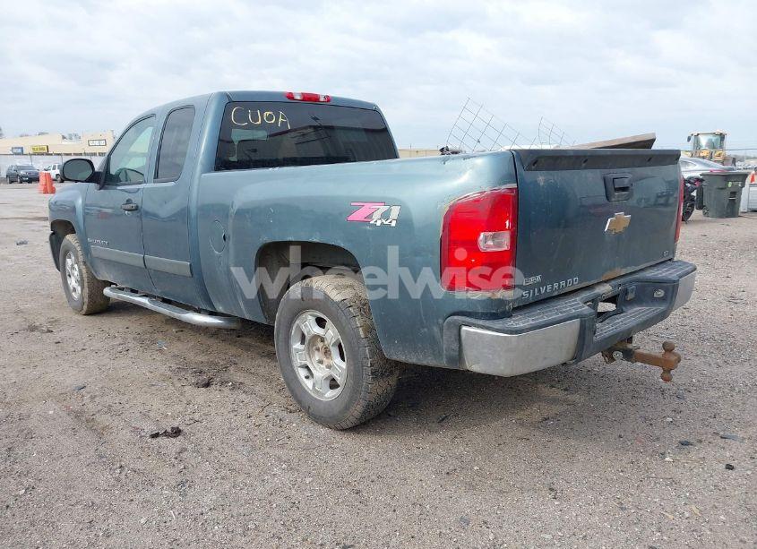 Photo 3 of 2007 Chevrolet Silverado 1500 LT1 (VIN 1GCEK19087Z649494)