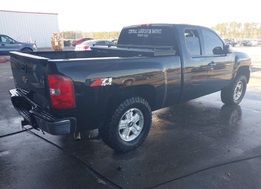 Photo 4 of 2007 Chevrolet Silverado 1500 LTZ (VIN 1GCEK190X7Z519491)