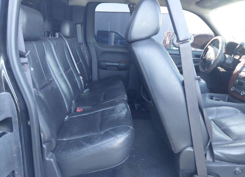 Photo 8 of 2007 Chevrolet Silverado 1500 LTZ (VIN 1GCEK190X7Z519491)