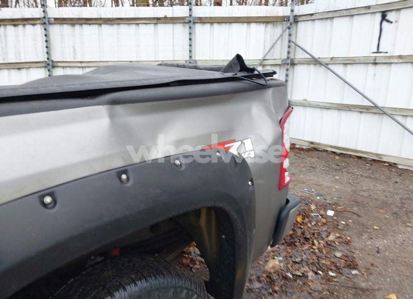 Photo 6 of 2007 Chevrolet Silverado 1500 LT2 (VIN 1GCEK190X7Z599455)