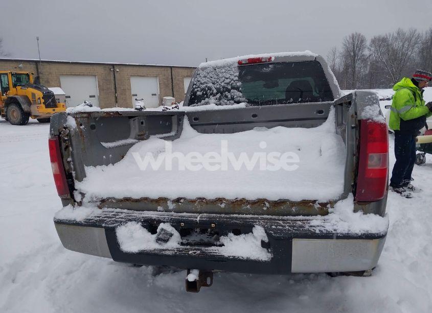 Photo 16 of 2007 Chevrolet Silverado 1500 LT1 (VIN 1GCEK190X7Z608395)