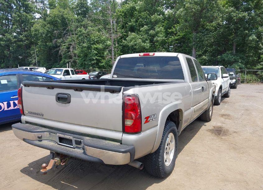 Photo 4 of 2006 Chevrolet Silverado 1500 LT1 (VIN 1GCEK19B06E110732)