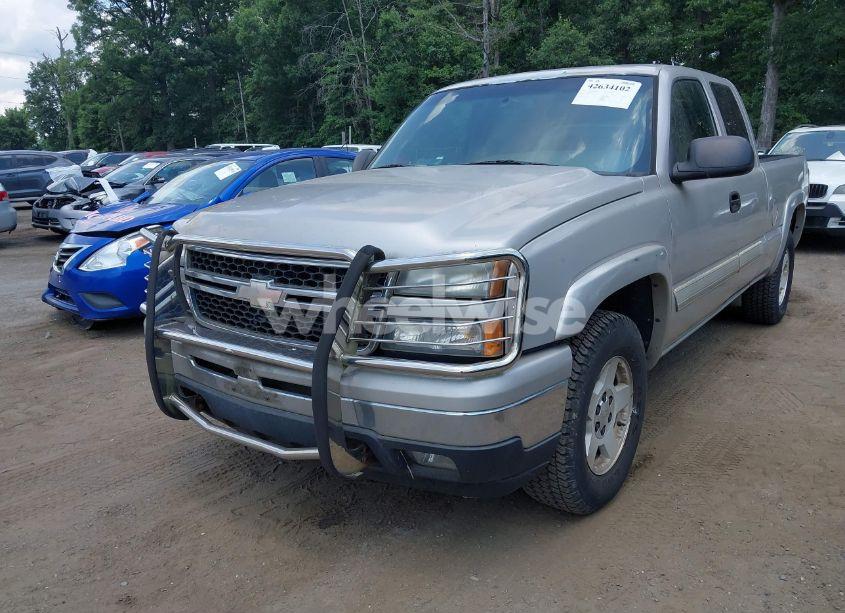 Photo 6 of 2006 Chevrolet Silverado 1500 LT1 (VIN 1GCEK19B06E110732)