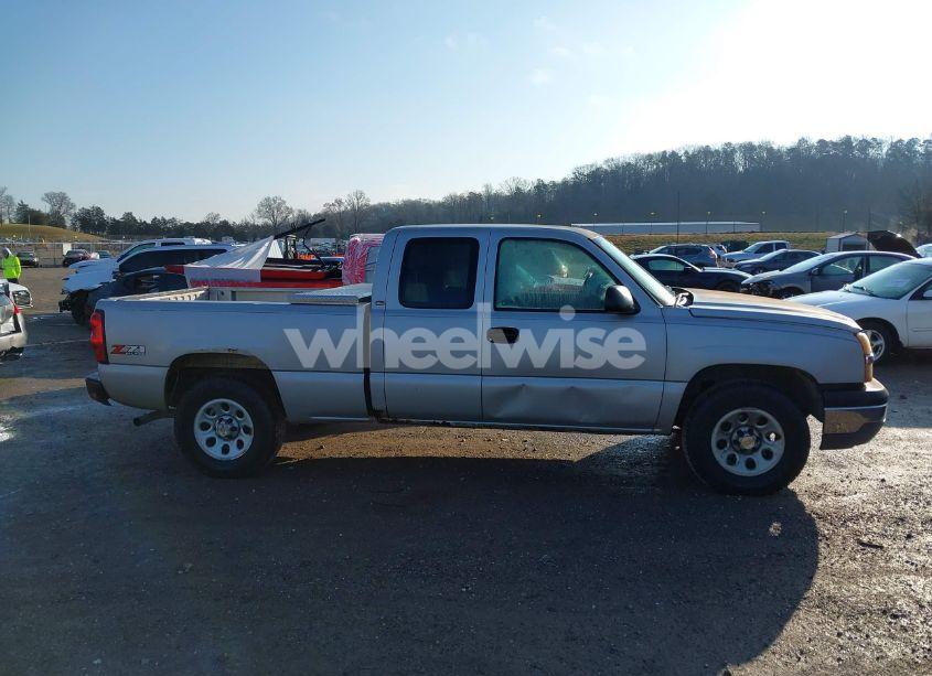 Photo 13 of 2005 Chevrolet Silverado 1500 WORK TRUCK (VIN 1GCEK19B15E251162)