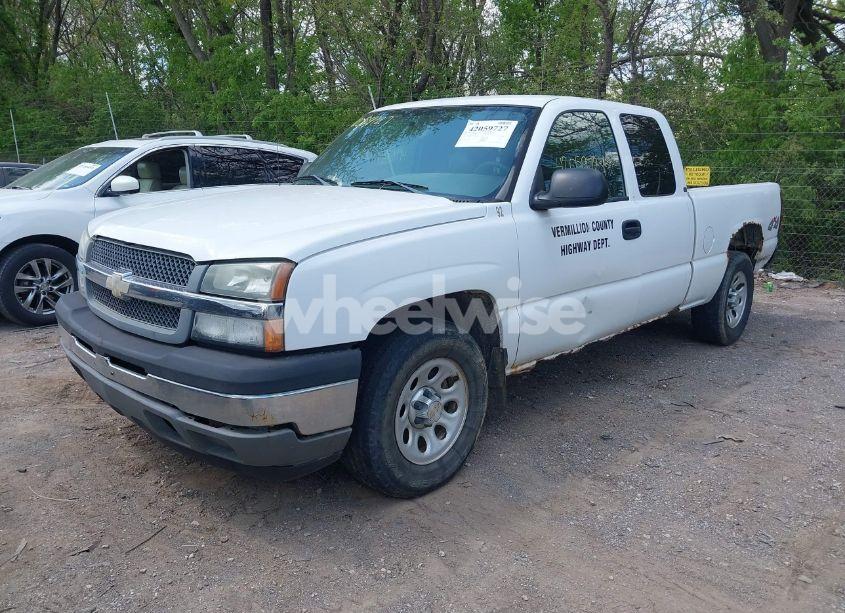 Photo 2 of 2005 Chevrolet Silverado 1500 WORK TRUCK (VIN 1GCEK19B15Z251283)