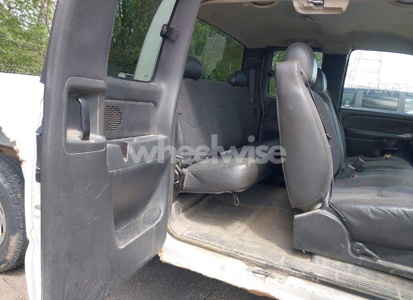 Photo 8 of 2005 Chevrolet Silverado 1500 WORK TRUCK (VIN 1GCEK19B15Z251283)