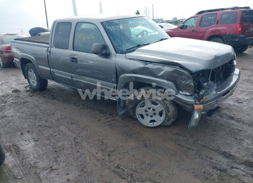 2006 Chevrolet Silverado 1500 LT2 (VIN 1GCEK19B16Z156871) main photo