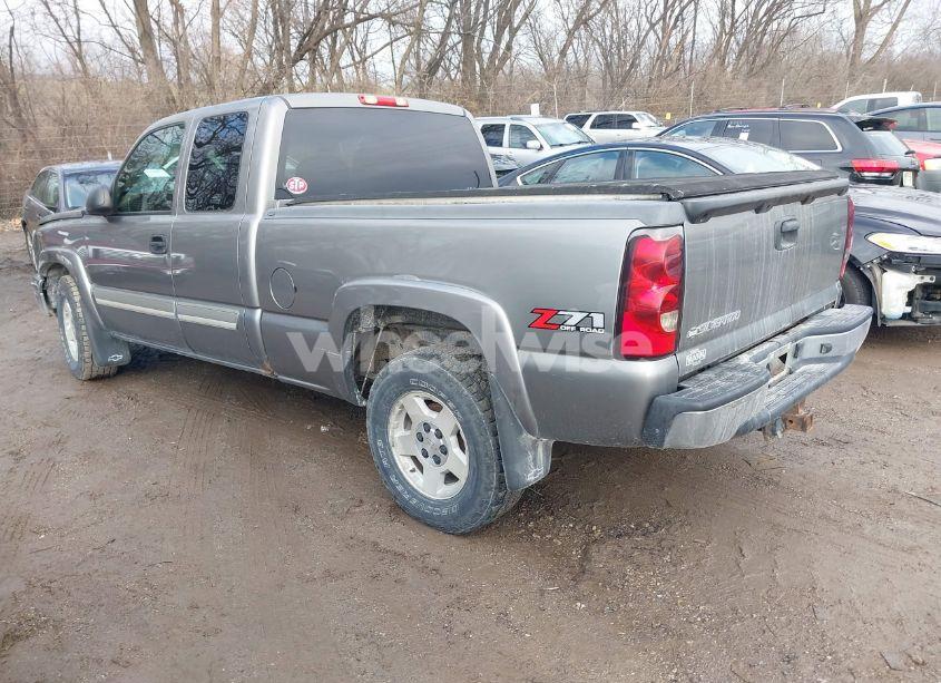 Photo 3 of 2006 Chevrolet Silverado 1500 LT2 (VIN 1GCEK19B16Z156871)