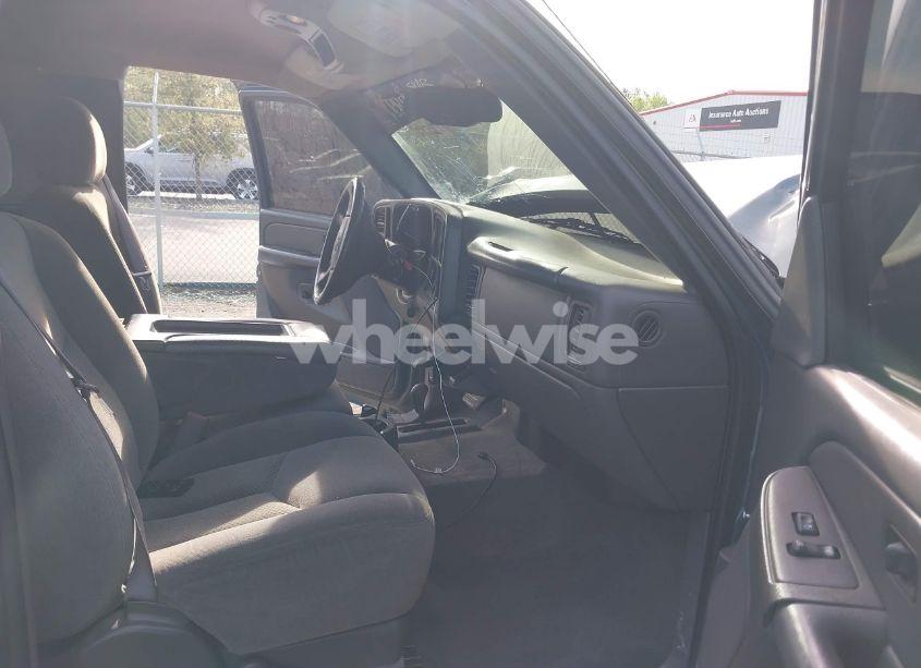 Photo 5 of 2006 Chevrolet Silverado 1500 LT1 (VIN 1GCEK19B16Z201646)