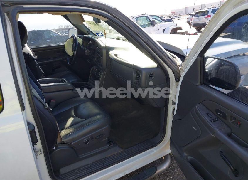 Photo 5 of 2007 Chevrolet Silverado 1500 CLASSIC LT3 (VIN 1GCEK19B17Z101323)