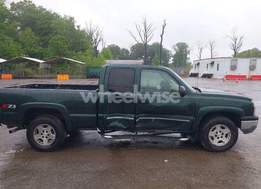 Photo 13 of 2005 Chevrolet Silverado 1500 Z71 (VIN 1GCEK19B35E121805)