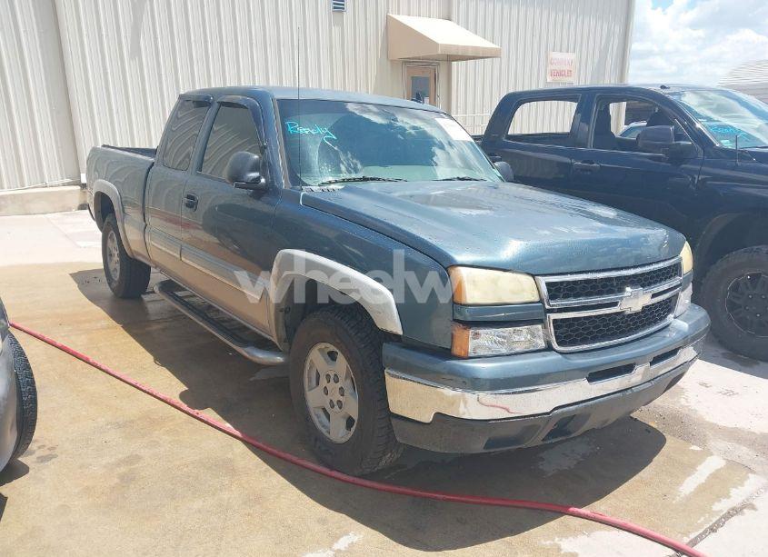 2006 Chevrolet Silverado 1500 LT1 (VIN 1GCEK19B46Z130930) main photo