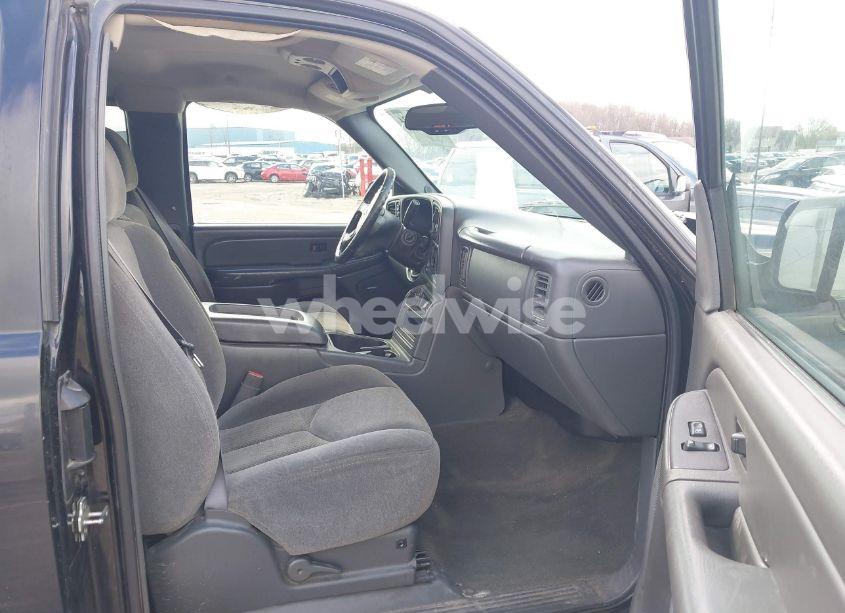 Photo 5 of 2006 Chevrolet Silverado 1500 LT2 (VIN 1GCEK19B46Z190562)