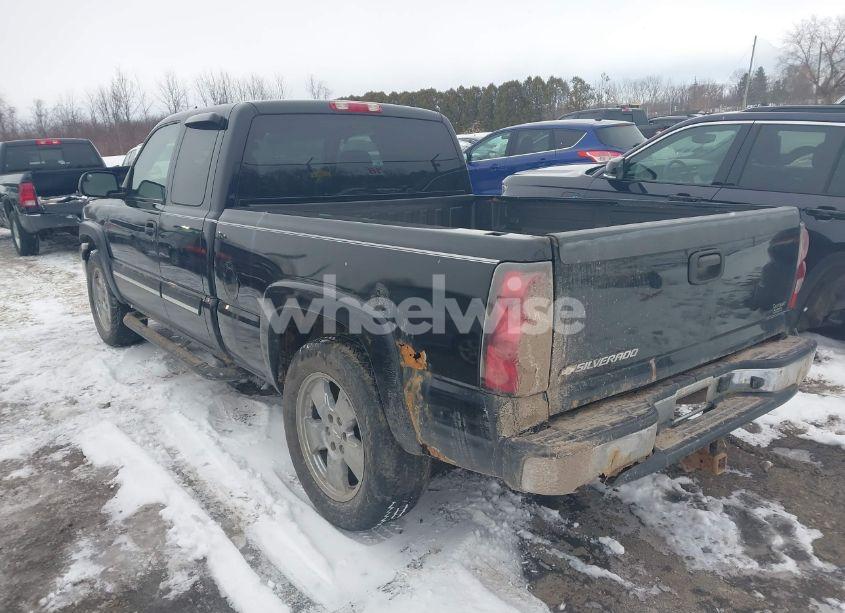 Photo 3 of 2007 Chevrolet Silverado 1500 CLASSIC LT3 (VIN 1GCEK19B47Z148359)