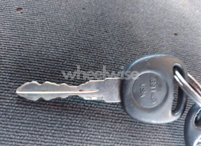 Photo 11 of 2005 Chevrolet Silverado 1500 Z71 (VIN 1GCEK19B55E286741)