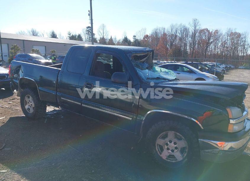 2005 Chevrolet Silverado 1500 Z71 (VIN 1GCEK19B65E285310) main photo