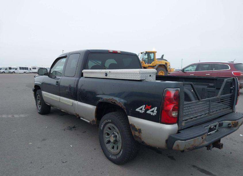Photo 3 of 2006 Chevrolet Silverado 1500 LT1 (VIN 1GCEK19B66Z118200)